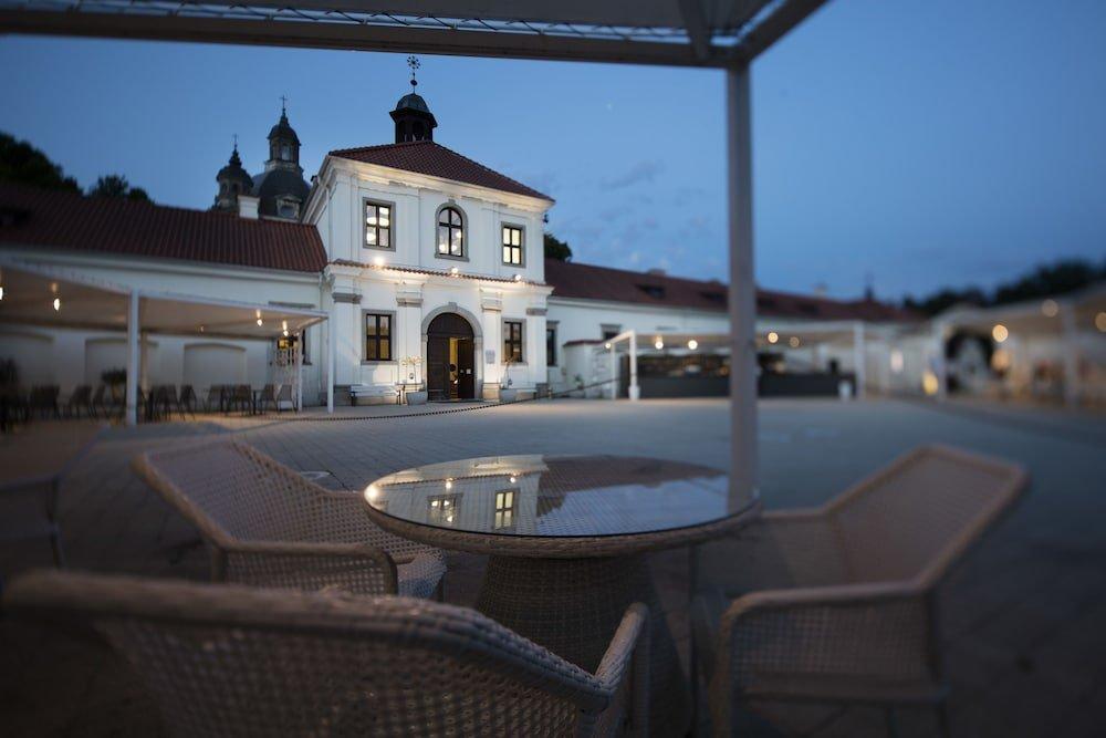 Hotel Monte Pacis In Pazaislis Kaunas Esterno foto