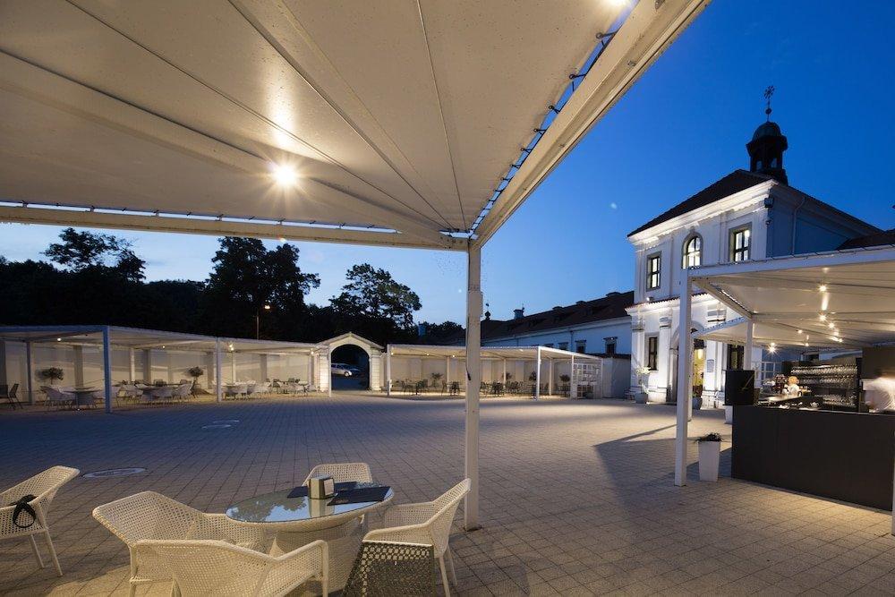 Hotel Monte Pacis In Pazaislis Kaunas Esterno foto
